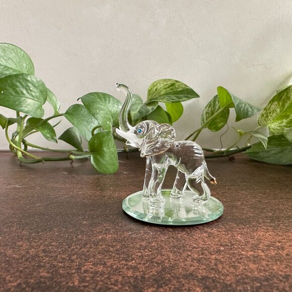 Glass Baron Clear Elephant Figurine Gold Accents - Picture 10 of 11